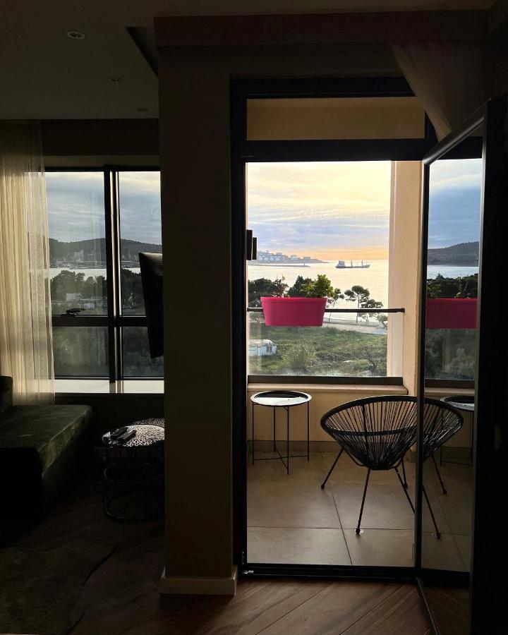 Xio Apartments Bar Luaran gambar
