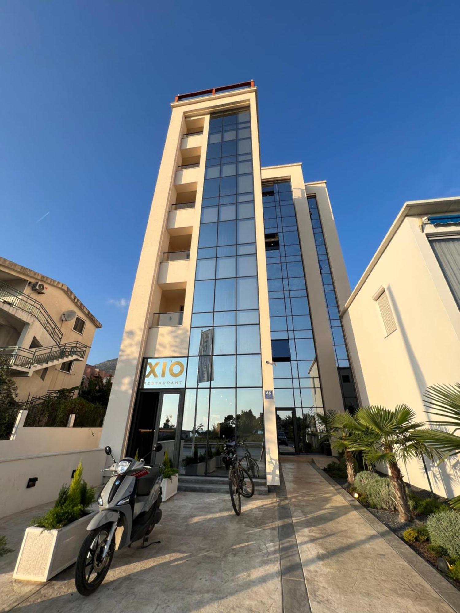 Xio Apartments Bar Luaran gambar